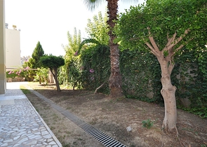 شقة مؤثثة في منطقة حيوية في اوبا 