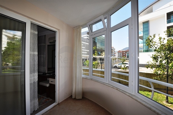 شقة للبيع في الانيا - اوبا ، ضمن منطقة حيوية قريبة من البحر 