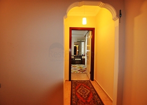 شقة للبيع في الانيا - اوبا ، ضمن منطقة حيوية قريبة من البحر 