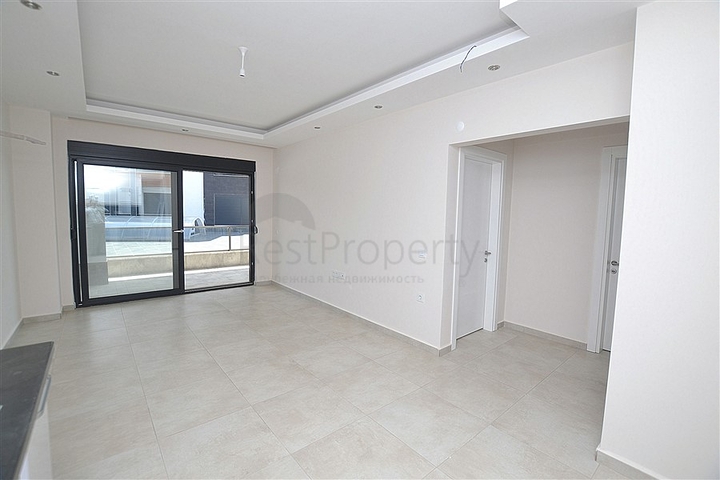 ضمن مجمع فاخر - شقة غرفة نوم وصالة للبيع في اوبا / الانيا 