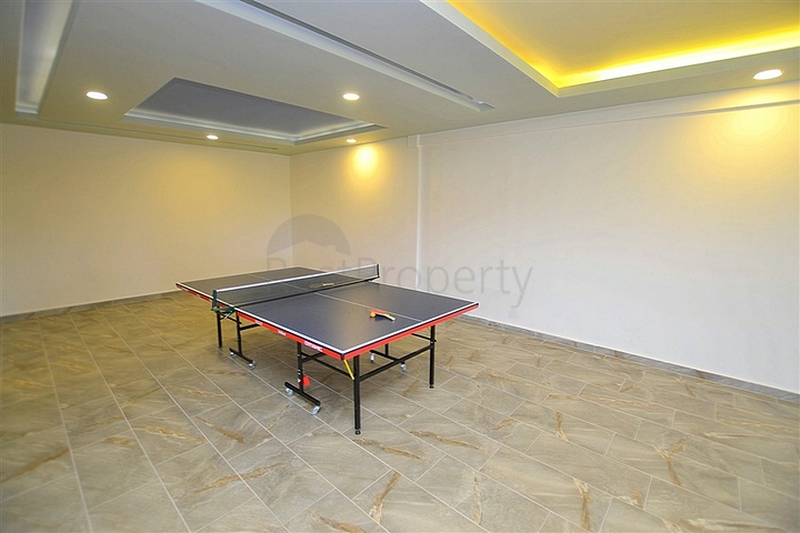 ضمن مجمع فاخر - شقة غرفة نوم وصالة للبيع في اوبا / الانيا 