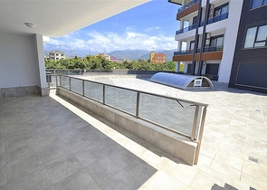 ضمن مجمع فاخر - شقة غرفة نوم وصالة للبيع في اوبا / الانيا 