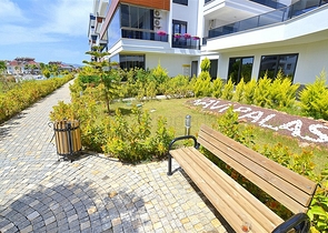 ضمن مجمع فاخر - شقة غرفة نوم وصالة للبيع في اوبا / الانيا 