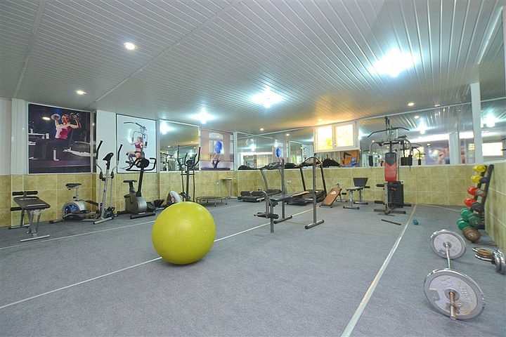 شقة ثلاث غرف وصالة دوبلكس مؤثثة - ضمن مجمع سكني في مهموتلار / الانيا 