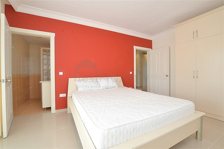 شقة ثلاث غرف وصالة دوبلكس مؤثثة - ضمن مجمع سكني في مهموتلار / الانيا 