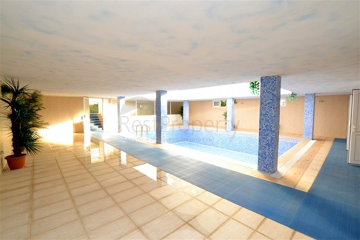 شقة ثلاث غرف وصالة دوبلكس مؤثثة - ضمن مجمع سكني في مهموتلار / الانيا 