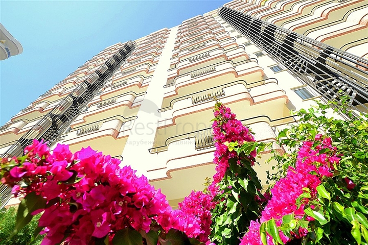 شقة ثلاث غرف وصالة دوبلكس مؤثثة - ضمن مجمع سكني في مهموتلار / الانيا 