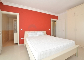 شقة ثلاث غرف وصالة دوبلكس مؤثثة - ضمن مجمع سكني في مهموتلار / الانيا 