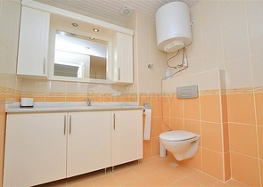 شقة ثلاث غرف وصالة دوبلكس مؤثثة - ضمن مجمع سكني في مهموتلار / الانيا 