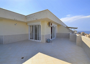 شقة ثلاث غرف وصالة دوبلكس مؤثثة - ضمن مجمع سكني في مهموتلار / الانيا 