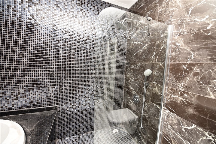 ضمن مجمع خمس نجوم - دوبلكس مميزة في كارجي جاك / الانيا 