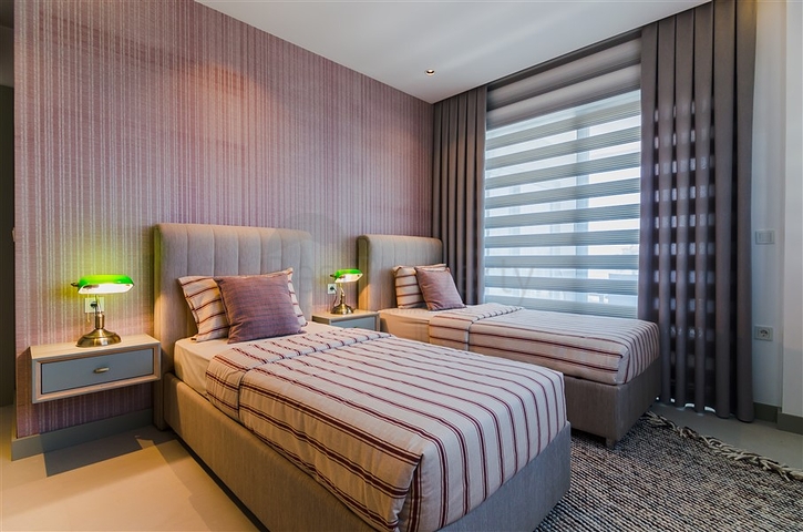 على البحر مباشرة - مشروع سكني قيد الانشاء مع امكانية التقسيط - في كاستل / الانيا 