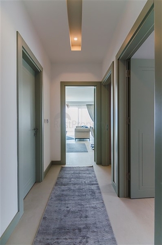 على البحر مباشرة - مشروع سكني قيد الانشاء مع امكانية التقسيط - في كاستل / الانيا 