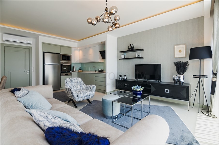 على البحر مباشرة - مشروع سكني قيد الانشاء مع امكانية التقسيط - في كاستل / الانيا 