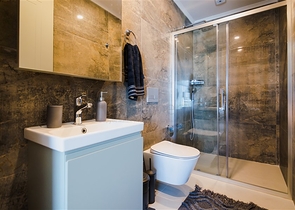 على البحر مباشرة - مشروع سكني قيد الانشاء مع امكانية التقسيط - في كاستل / الانيا 