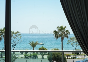 على البحر مباشرة - مشروع سكني قيد الانشاء مع امكانية التقسيط - في كاستل / الانيا 