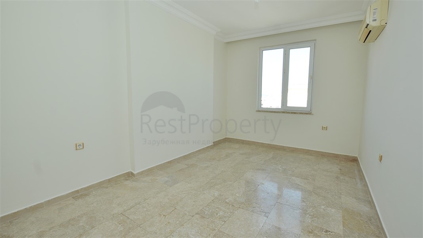 شقة عائلية واسعة ضمن مجمع سكني بسعر مميز جدا -في مهموتلار - الانيا 