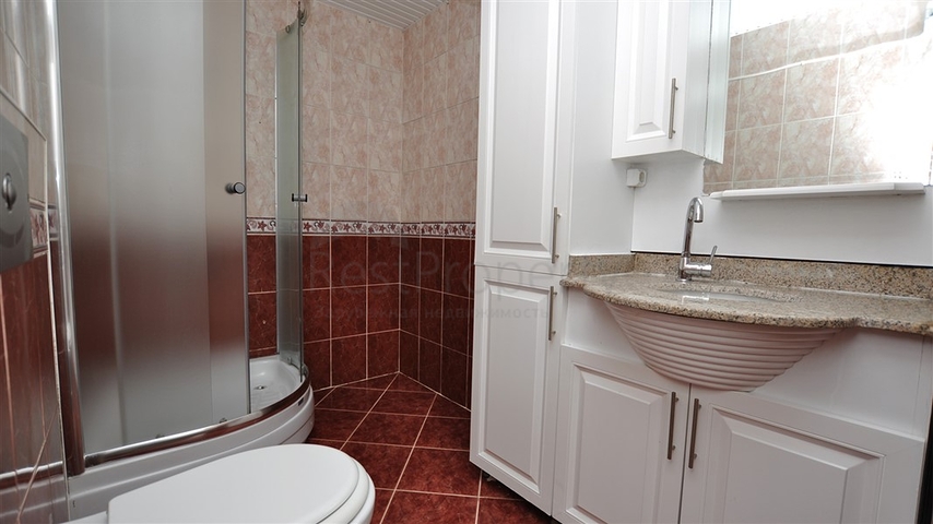 شقة عائلية واسعة ضمن مجمع سكني بسعر مميز جدا -في مهموتلار - الانيا 