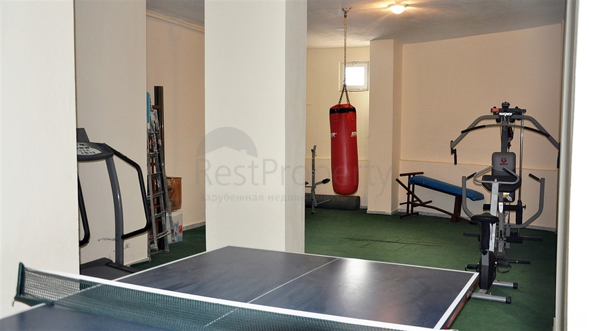 شقة عائلية واسعة ضمن مجمع سكني بسعر مميز جدا -في مهموتلار - الانيا 