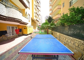 شقة عائلية واسعة ضمن مجمع سكني بسعر مميز جدا -في مهموتلار - الانيا 