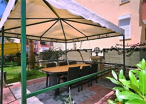 شقة عائلية واسعة ضمن مجمع سكني بسعر مميز جدا -في مهموتلار - الانيا 