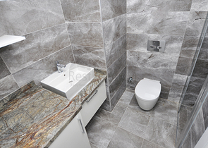 ضمن مجمع سكني حديث - غرفة نوم وصالة مؤثثة في مهموتلار