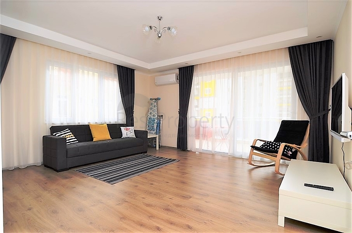 شقة مؤثثة قريبة من البحر - من تصميم غرفتين وصالة في مهموتلار - الانيا