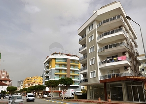 شقة مؤثثة قريبة من البحر - من تصميم غرفتين وصالة في مهموتلار - الانيا