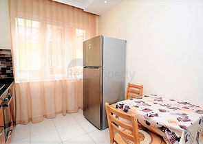 شقة مؤثثة قريبة من البحر - من تصميم غرفتين وصالة في مهموتلار - الانيا