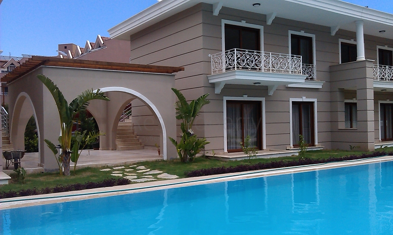 شقة 1 + 1 مع أثاث في Camyuva Kemer