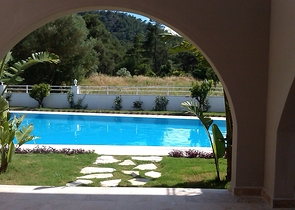 شقة 1 + 1 مع أثاث في Camyuva Kemer