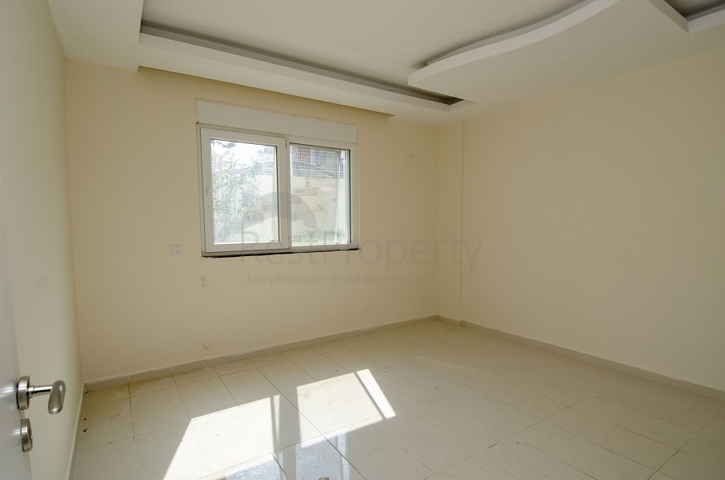 شقة 2 + 1 في مجمع 150 م من البحر