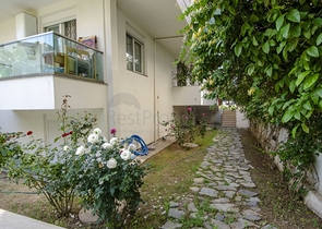 شقة 2 + 1 في مجمع 150 م من البحر