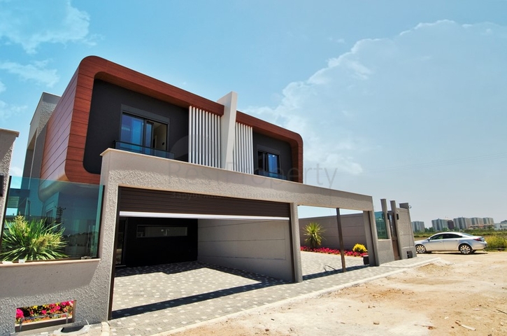 3 + 1 فلل في لارا كوندو أنطاليا