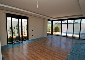 3 + 1 فلل في لارا كوندو أنطاليا