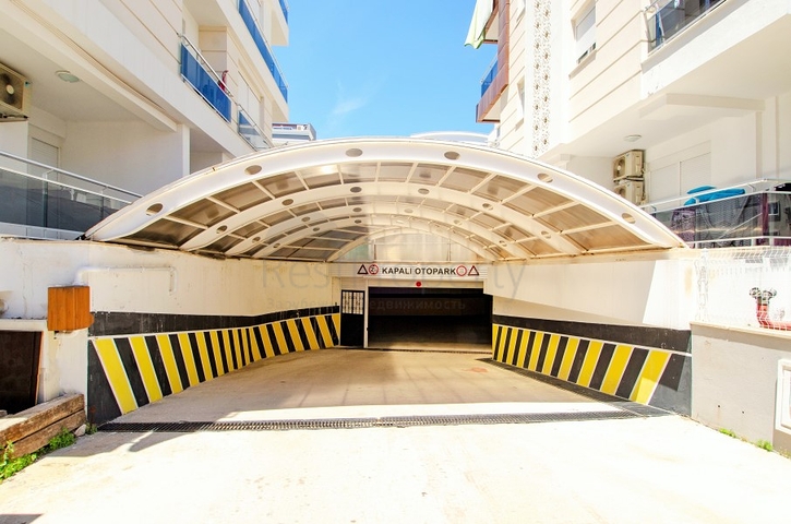 شقة 1 + 1 مع أثاث في مجمع في هورما كونيالتي أنطاليا