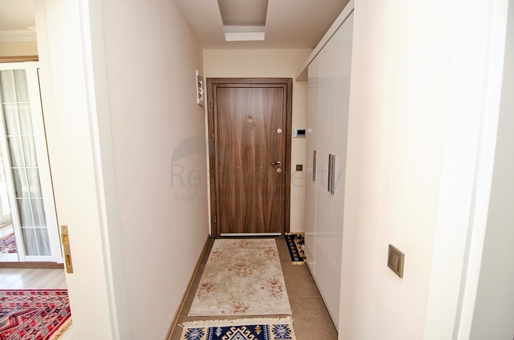 شقة 1 + 1 مع أثاث في مجمع في هورما كونيالتي أنطاليا