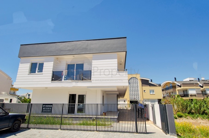 مبنى للبيع في لارا كوندو