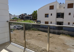 مبنى للبيع في لارا كوندو