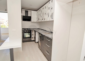 مبنى للبيع في لارا كوندو