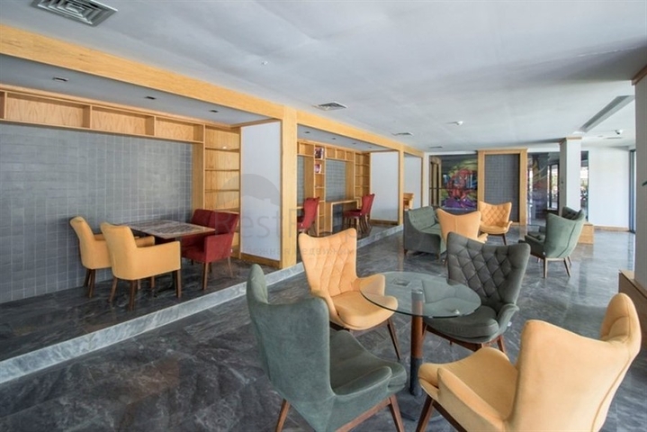 شقق بمساحات واحجام مختلفة للبيع 