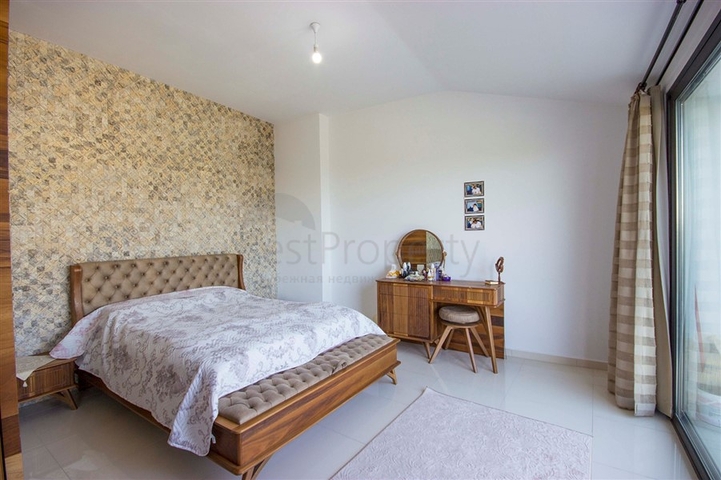 شقق بمساحات واحجام مختلفة للبيع 