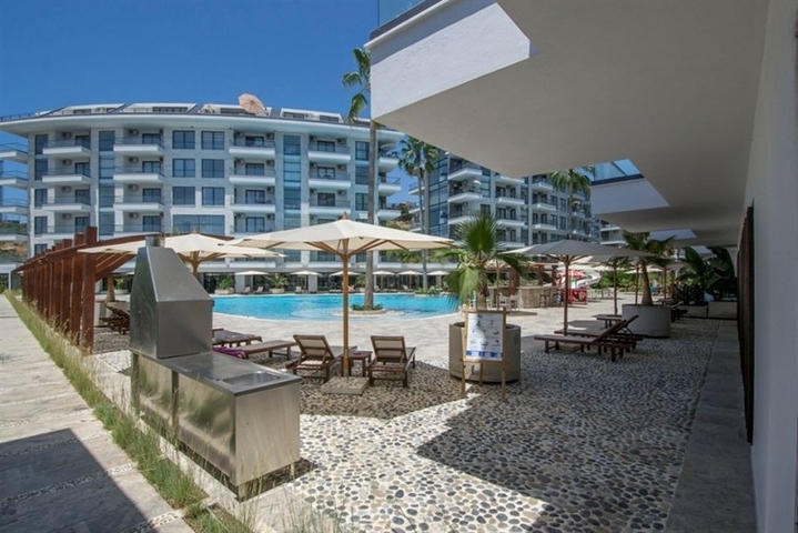 شقق بمساحات واحجام مختلفة للبيع 