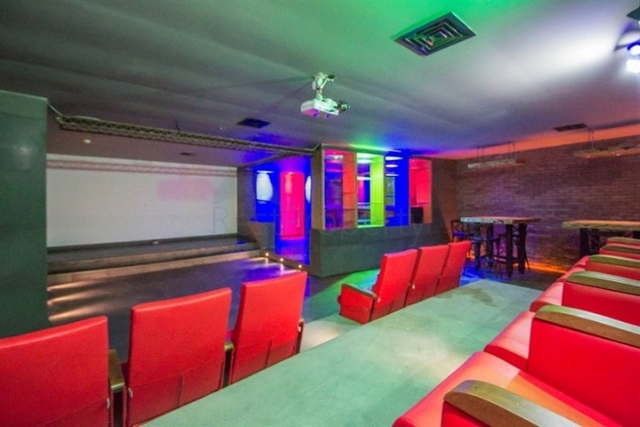 شقق بمساحات واحجام مختلفة للبيع 