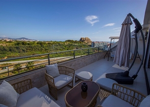 شقق بمساحات واحجام مختلفة للبيع 