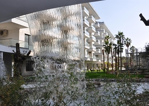 شقق بمساحات واحجام مختلفة للبيع 