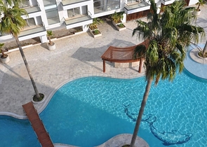 شقق بمساحات واحجام مختلفة للبيع 