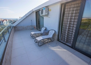 شقق بمساحات واحجام مختلفة للبيع 