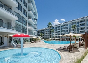 شقق بمساحات واحجام مختلفة للبيع 