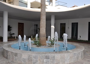 شقق بمساحات واحجام مختلفة للبيع 